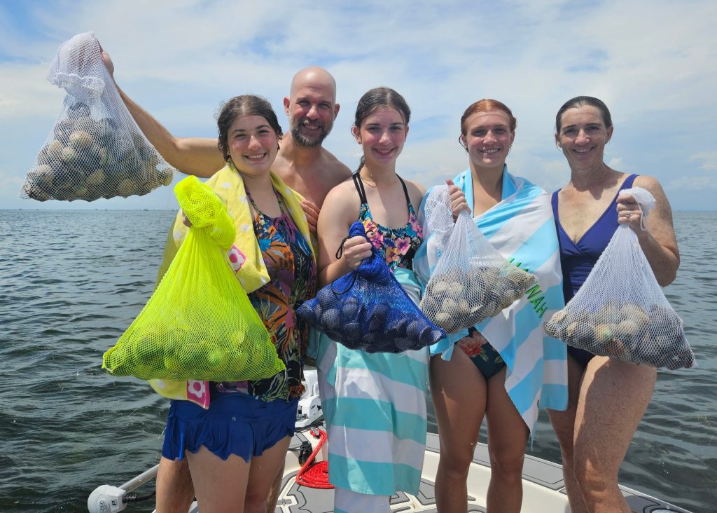 Nature Coast Fishing Report – Nov 2025 1 Scalloping with Red Ed's Adventures